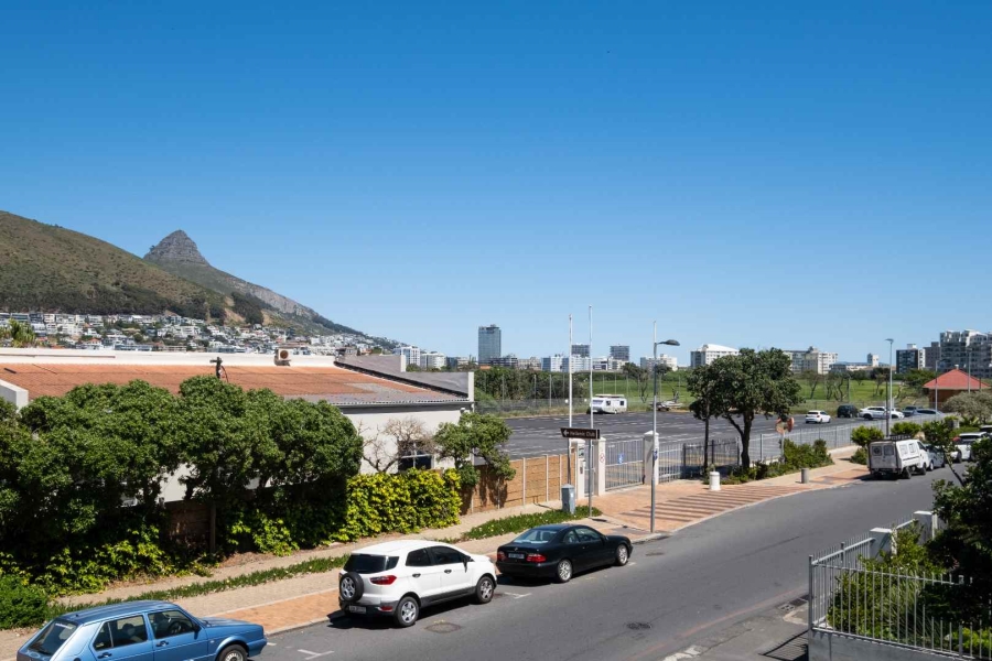 1 Bedroom Property for Sale in Mouille Point Western Cape